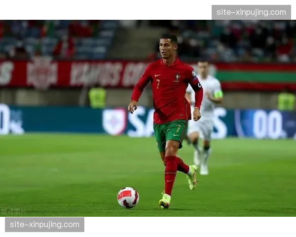 沃尔夫斯堡39个进球中规中矩 但65个失球防守漏洞百出